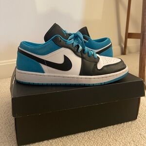 Air Jordan 1 Low SE - Mens Size 10